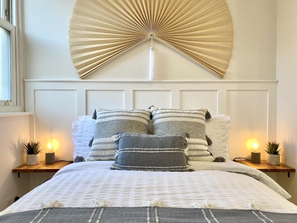 Stunning Beach Themed 2 Bed Apartment Bournemouth Eksteriør bilde