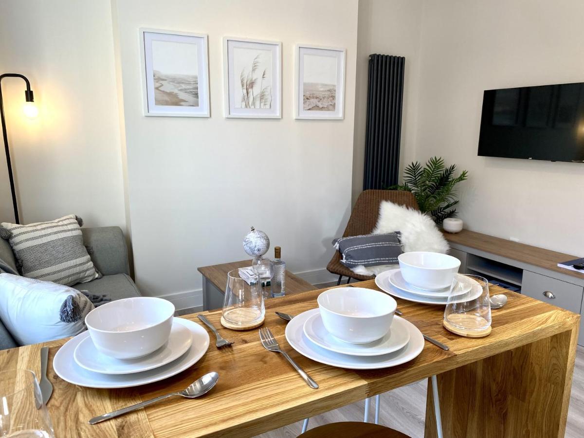 Stunning Beach Themed 2 Bed Apartment Bournemouth Eksteriør bilde